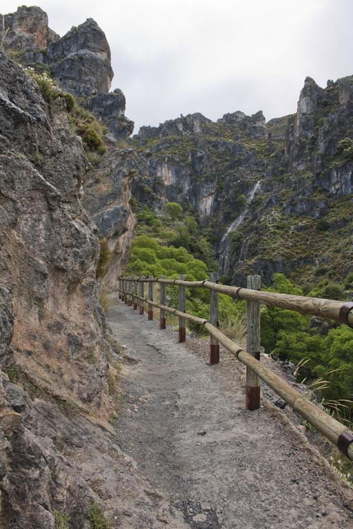 La Almunia Del Valle موناتْشيل المظهر الخارجي الصورة